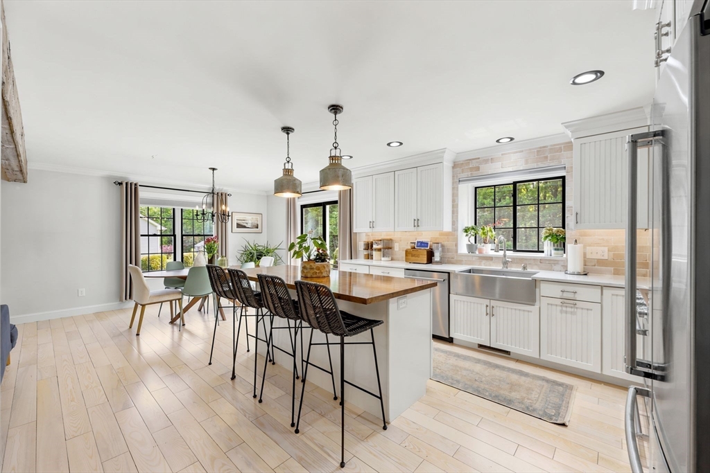 55 Gilbert Road Southampton, MA 01073 - Photo 7 of 42