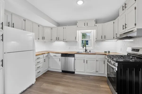 $375,000 | 209 East Lakeview Avenue, Madison, WI 53716