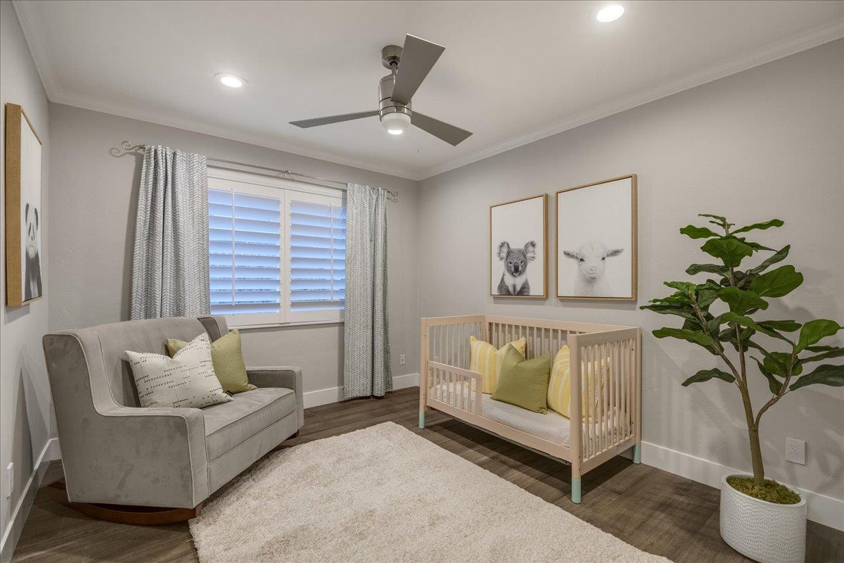 1450 Padres Drive San Jose, CA 95125 - Photo 27 of 52 a living room with furniture and a potted plant