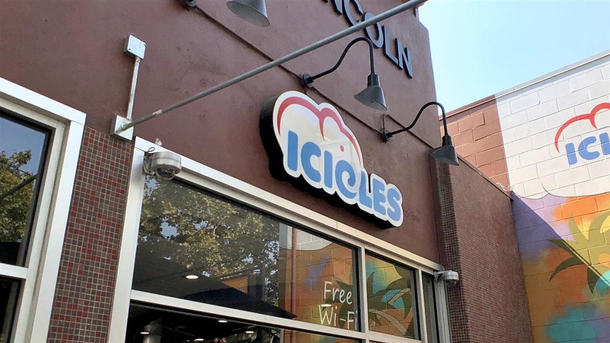 1450 Padres Drive San Jose, CA 95125 - Photo 44 of 52 a view of a staircase