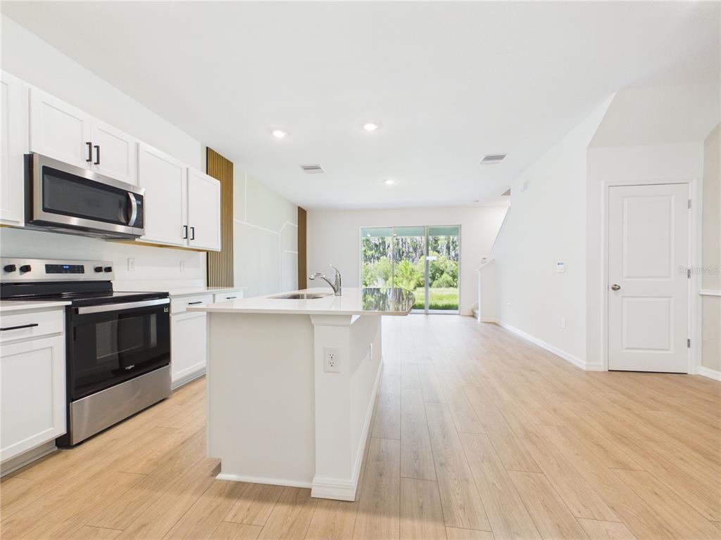 32519 Welling Blade Loop Wesley Chapel, FL 33545 - Photo 15 of 87