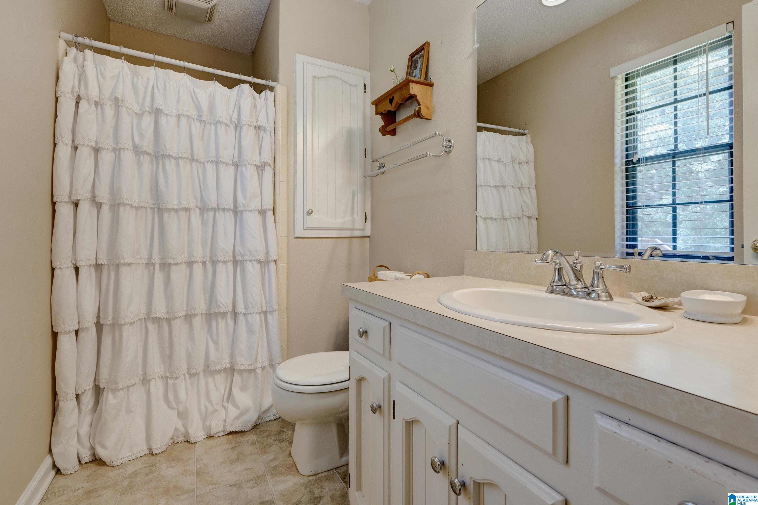 124 Forest Parkway Alabaster, AL 35007 - Photo 15 of 37