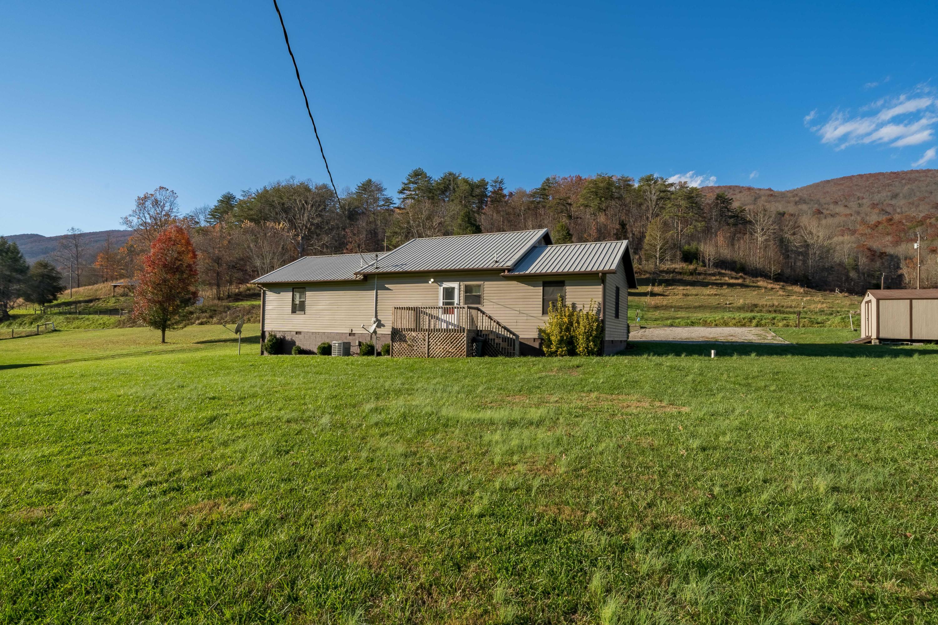 8566 Mendota Road Mendota, VA 24270 - Photo 19 of 48 8566 Mendota Rd (19 of 48)