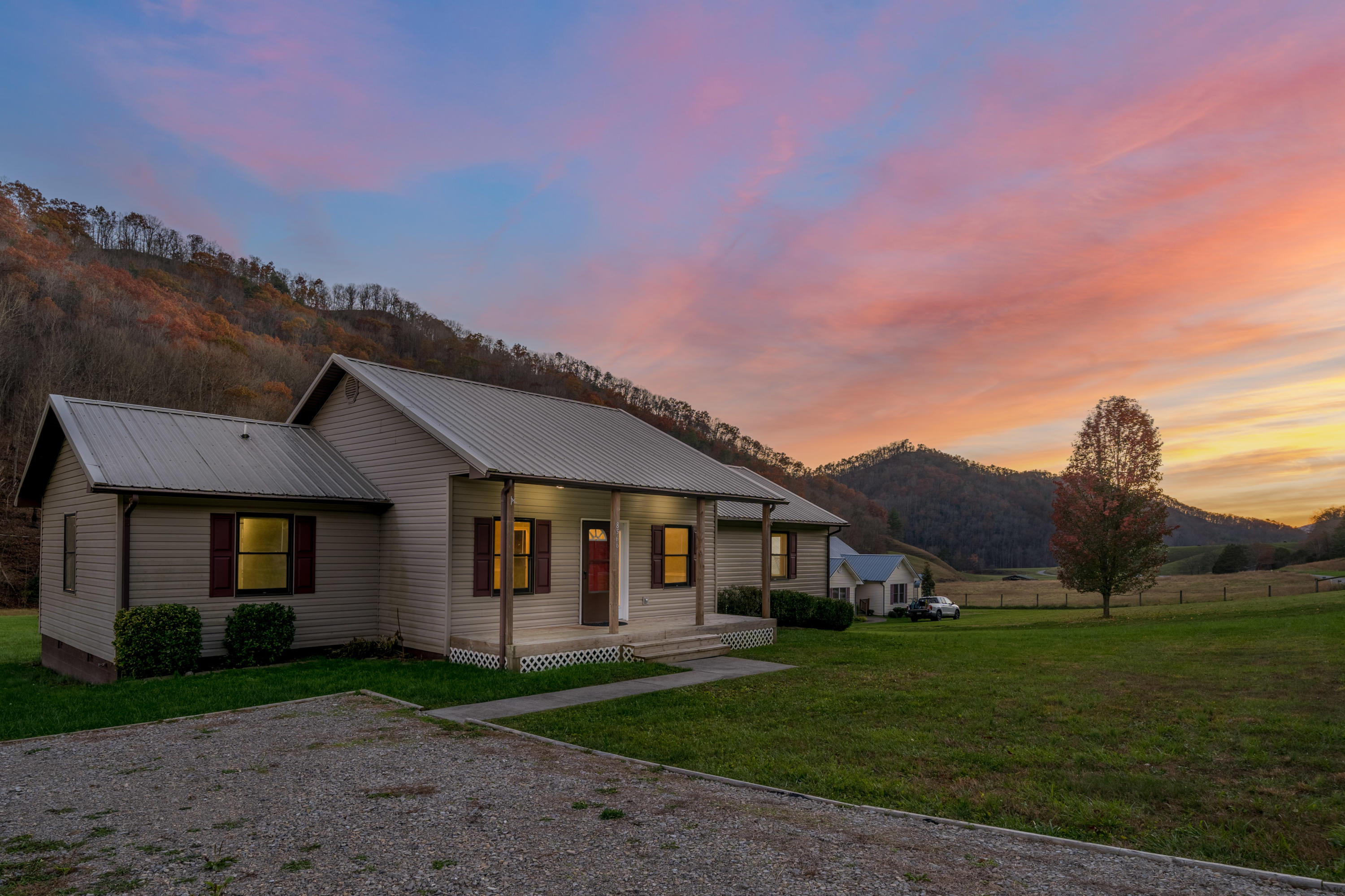 8566 Mendota Road Mendota, VA 24270 - Photo 2 of 48 8566 Mendota Rd (2 of 48)