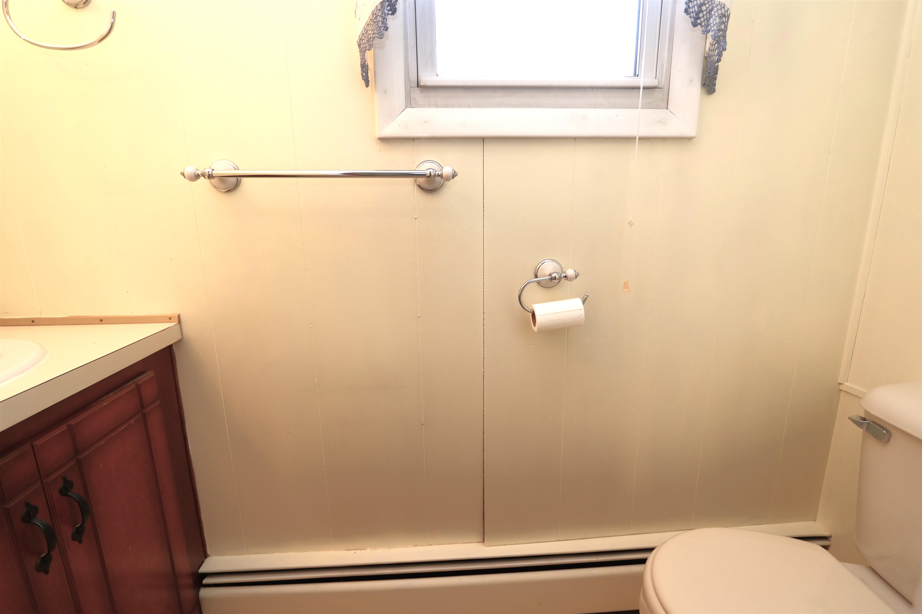 911 Camelot Drive Exeter, NH 03833 - Photo 13 of 17