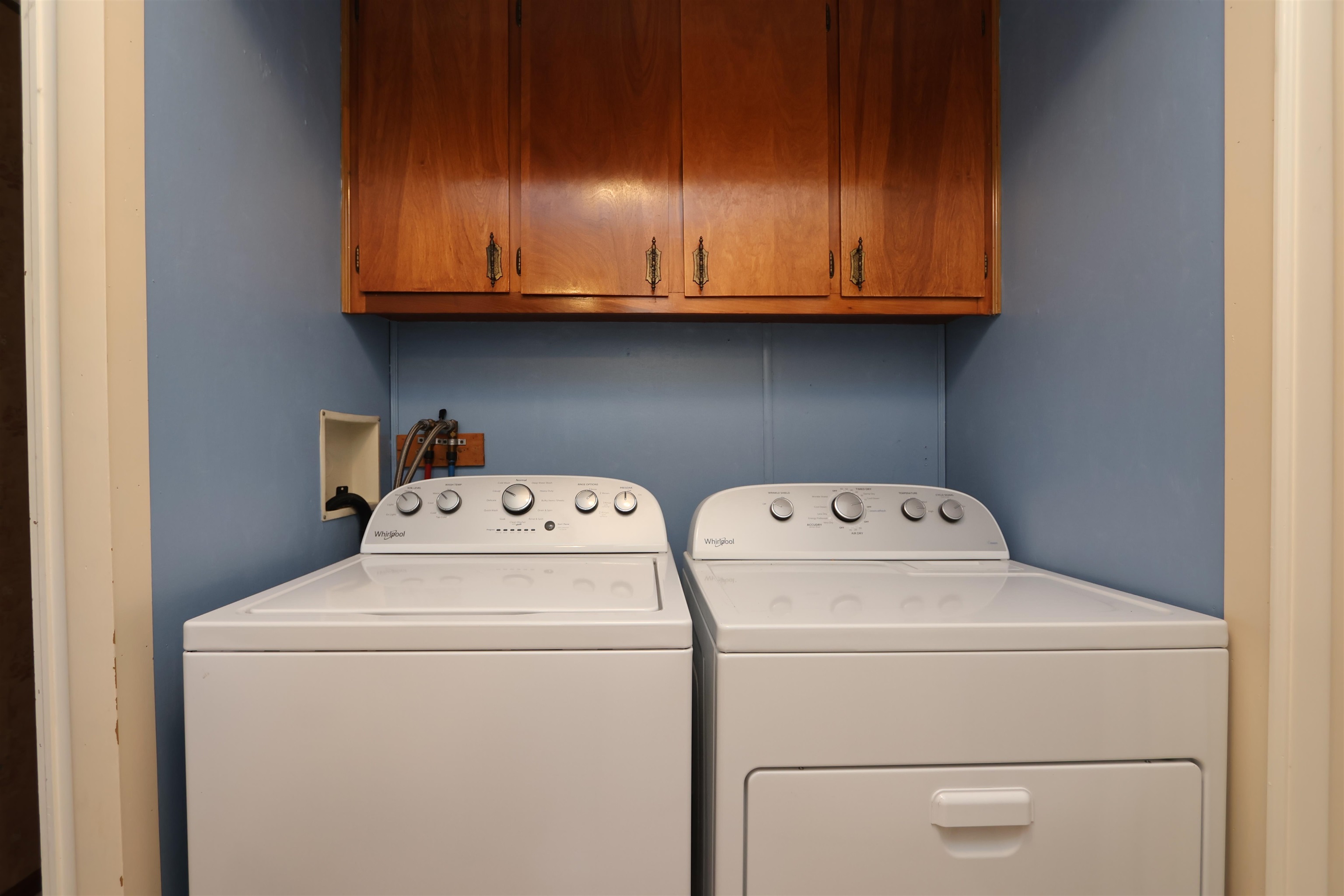 911 Camelot Drive Exeter, NH 03833 - Photo 15 of 17