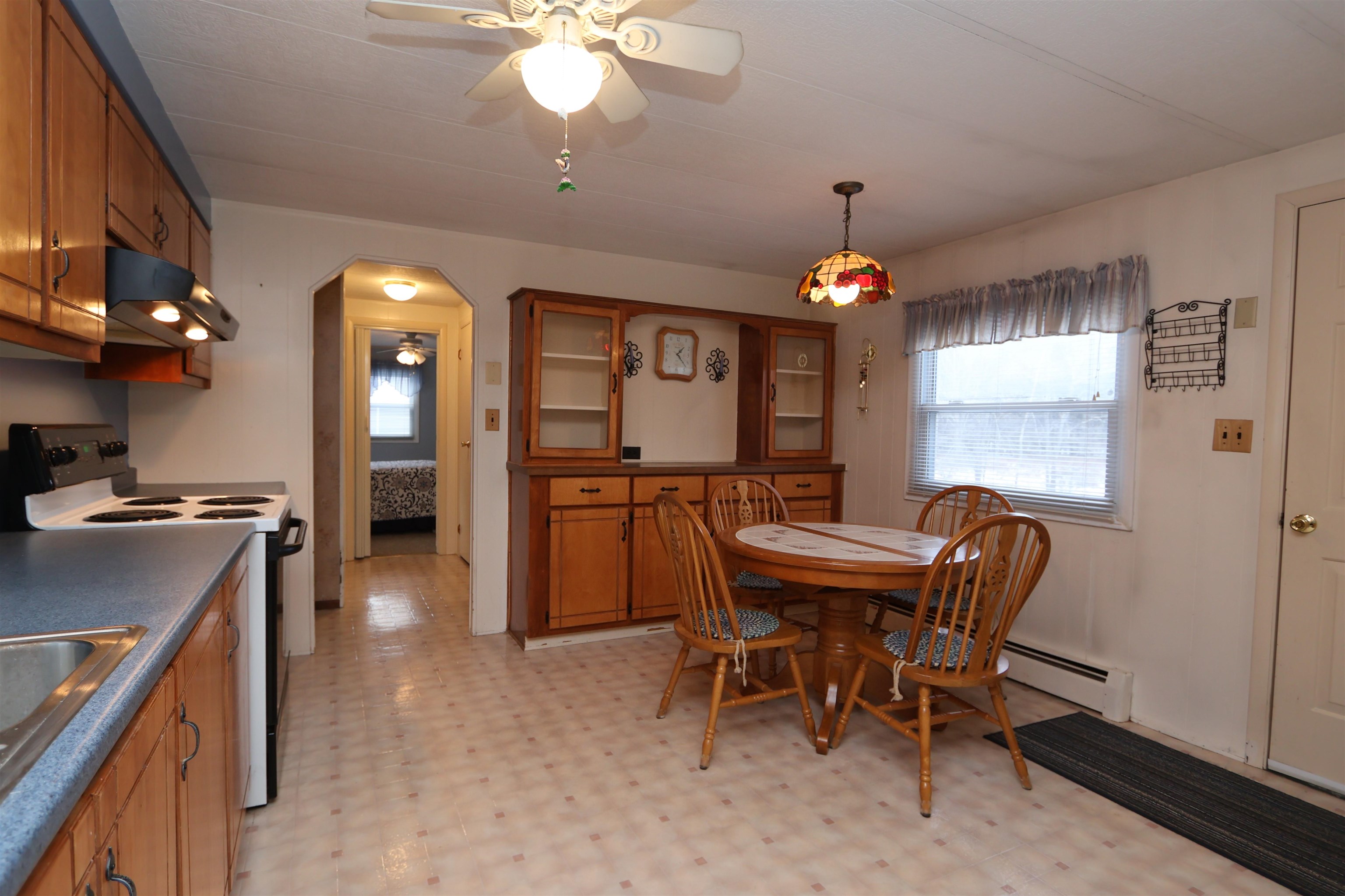 911 Camelot Drive Exeter, NH 03833 - Photo 8 of 17