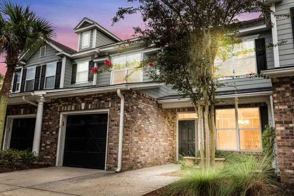 $3,300 | 3551 Bagley Drive, Mount Pleasant, SC 29466