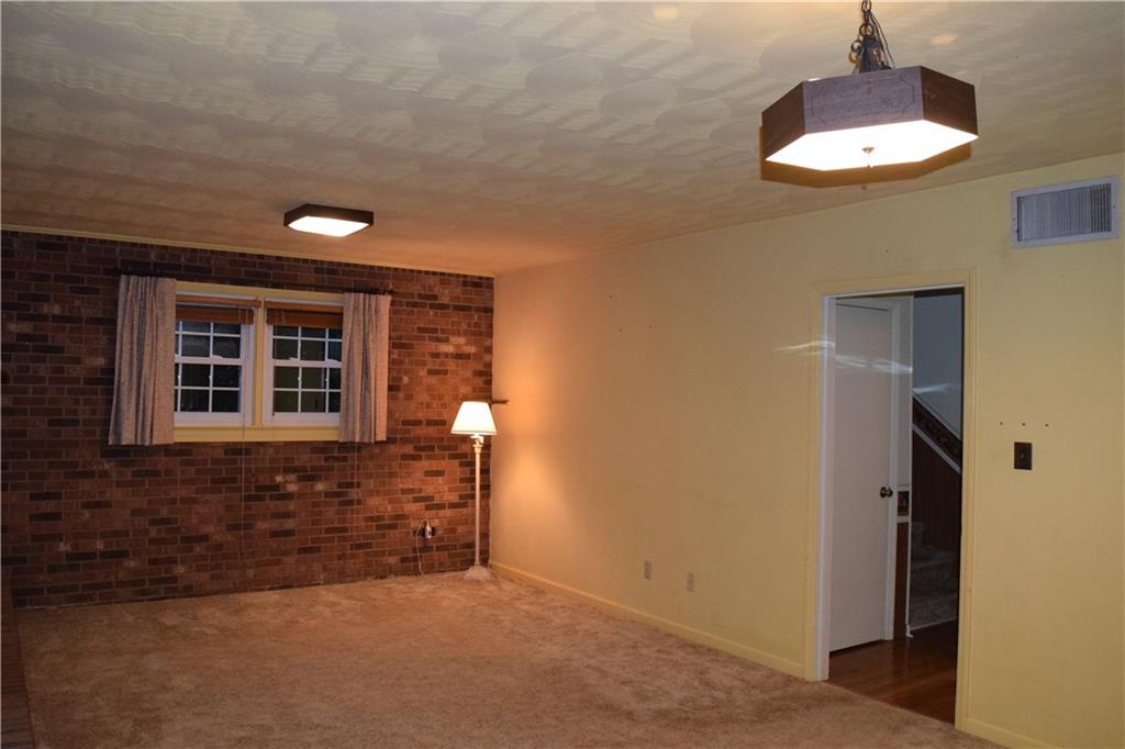 965 Cape Hickory Road Hickory, NC 28601 - Photo 14 of 40 Gallery Image 14