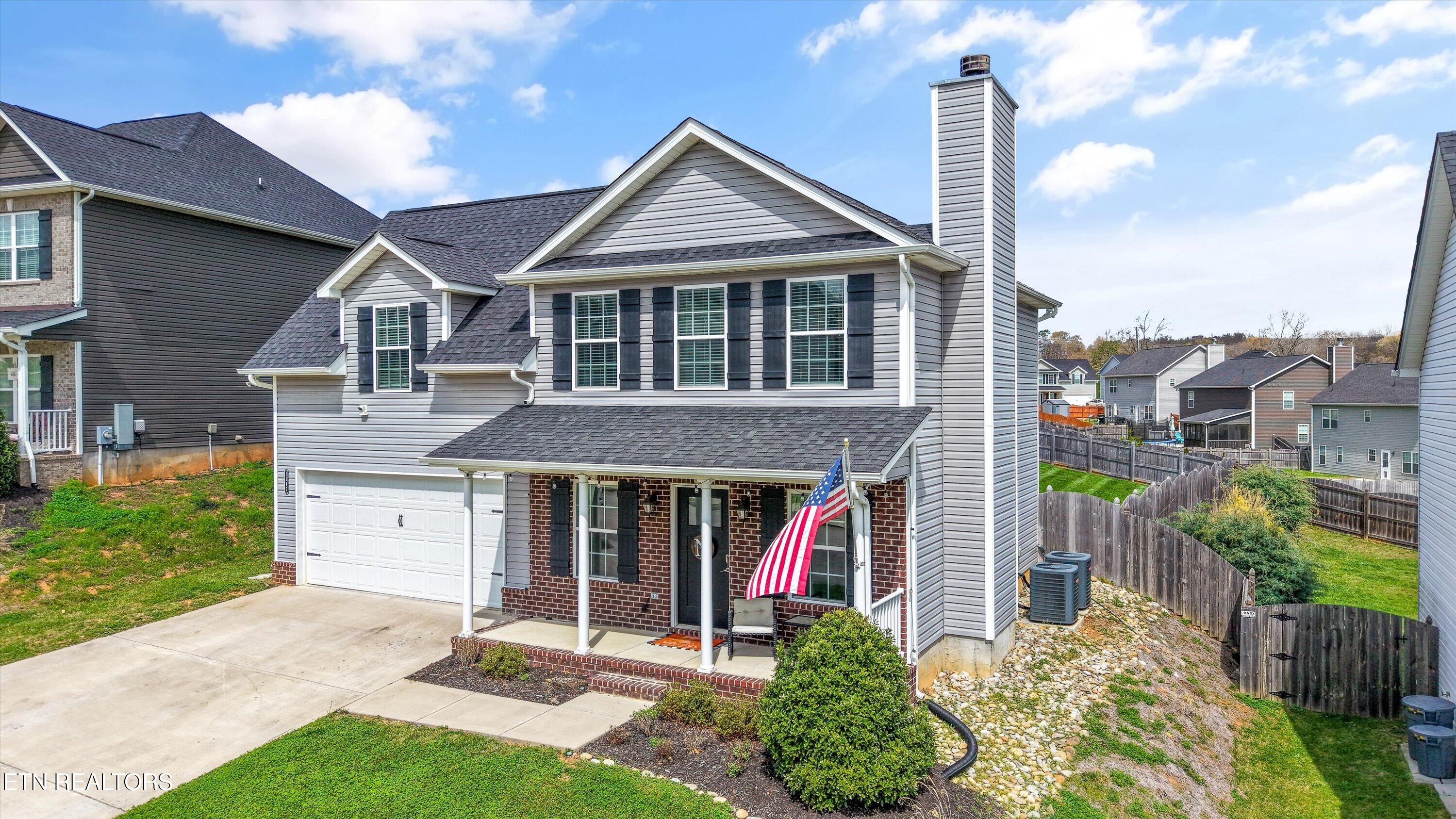 1145 Cloud View Drive Powell, TN 37849 - Photo 3 of 33 1145 Cloud View Front Right