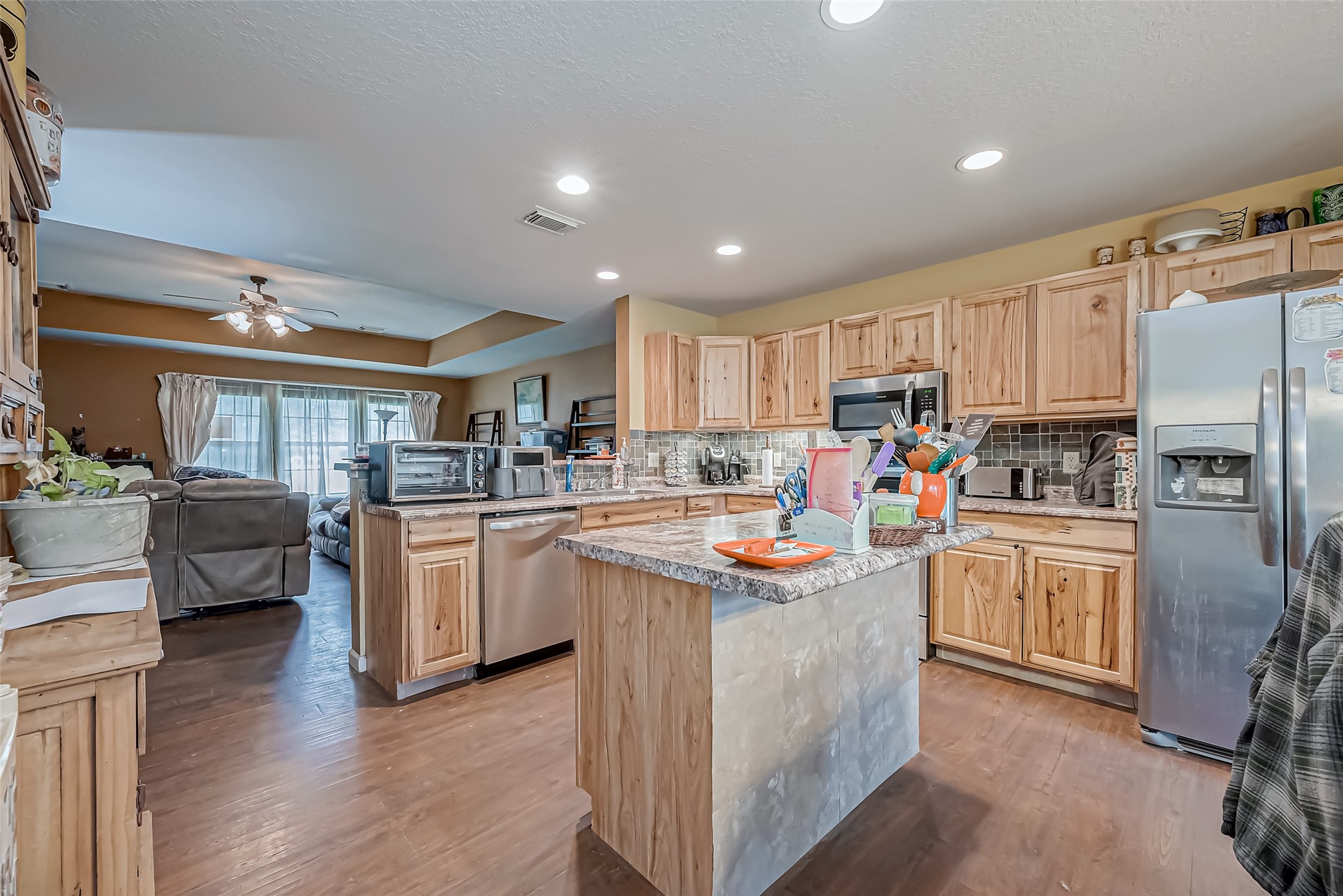 643 County Road 3706A Splendora, TX 77372 - Photo 9 of 27