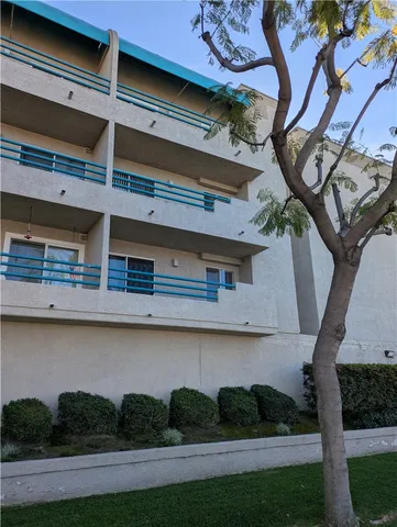 $324,980 | 11410 Dolan Avenue, Unit 110, Downey, CA 90241