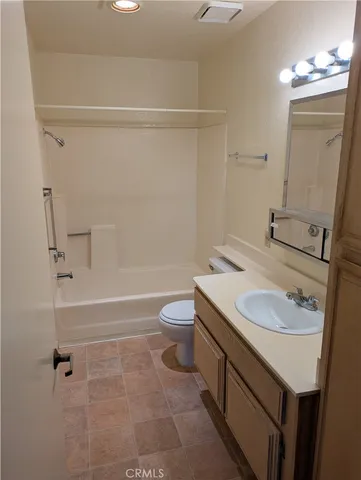 $324,980 | 11410 Dolan Avenue, Unit 110, Downey, CA 90241