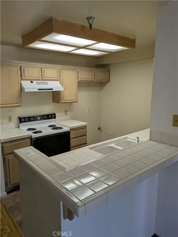 $324,980 | 11410 Dolan Avenue, Unit 110, Downey, CA 90241