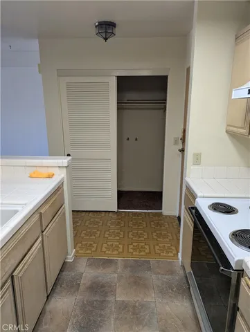 $324,980 | 11410 Dolan Avenue, Unit 110, Downey, CA 90241