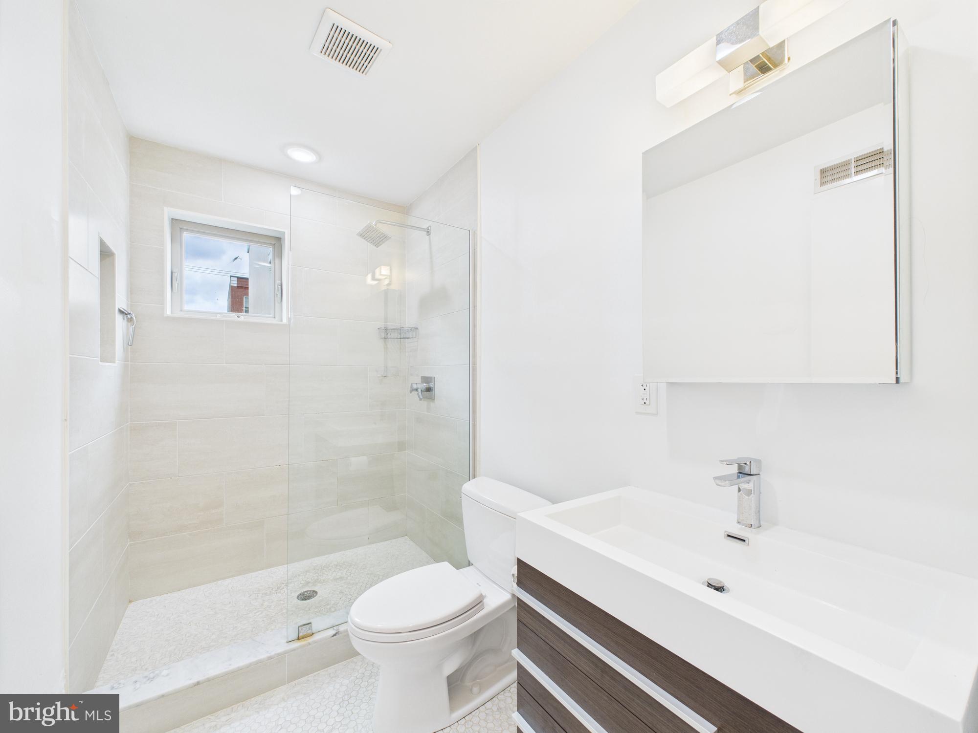 2646 Manton Street, Unit 1 Philadelphia, PA 19146 - Photo 17 of 20