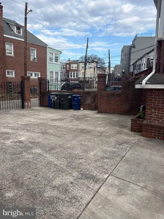 $6,800 | 225 Missouri Avenue Northwest, Washington, DC 20011