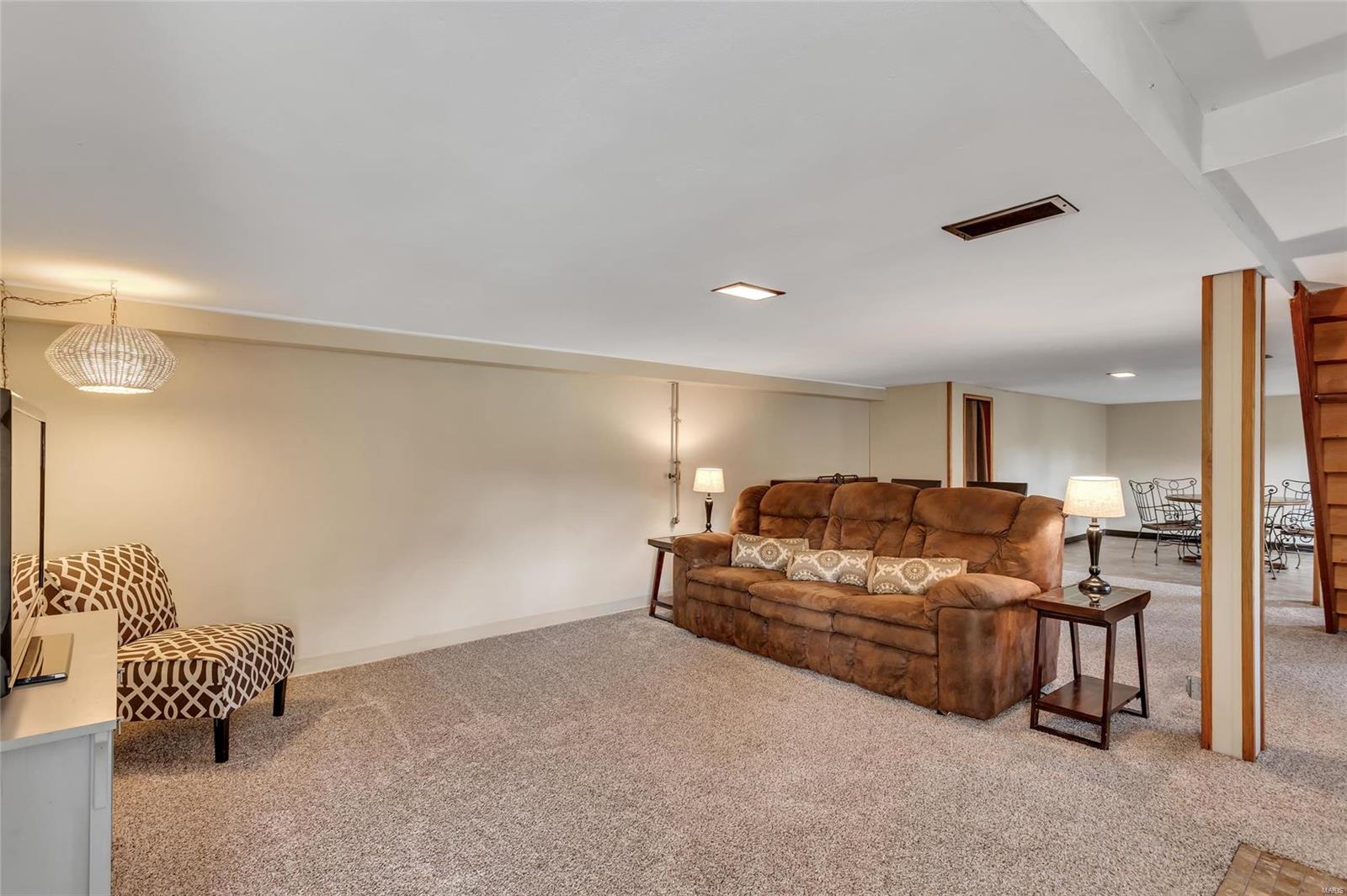 5410 Kerth Road St. Louis, MO 63128 - Photo 22 of 25 Gallery Image 22