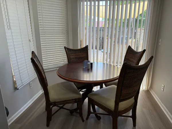$2,400 | 12718 Westhampton Circle, Wellington, FL 33414