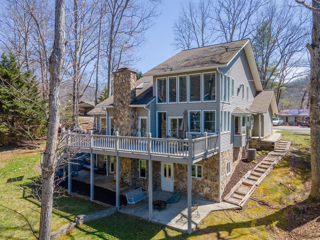 82 Avisco Road Robbinsville, NC 28771 - Photo 3 of 77