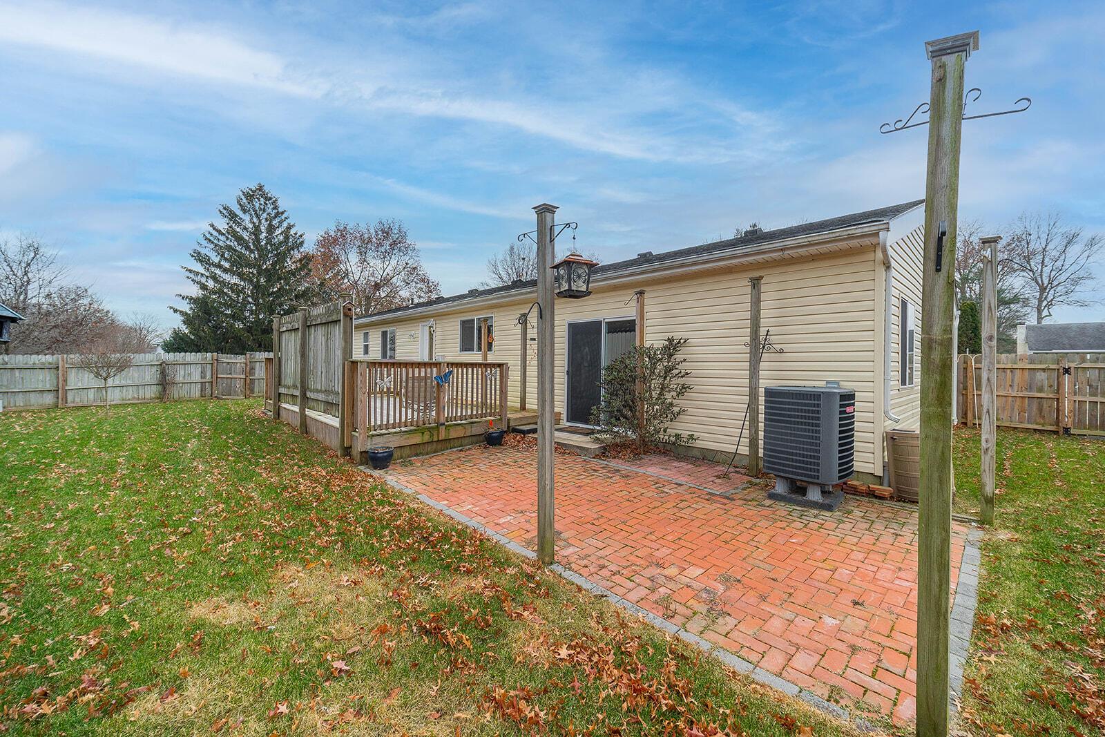 240 Chapelfield Road Columbus, OH 43230 - Photo 37 of 45 240 Chapelfield Road-8
