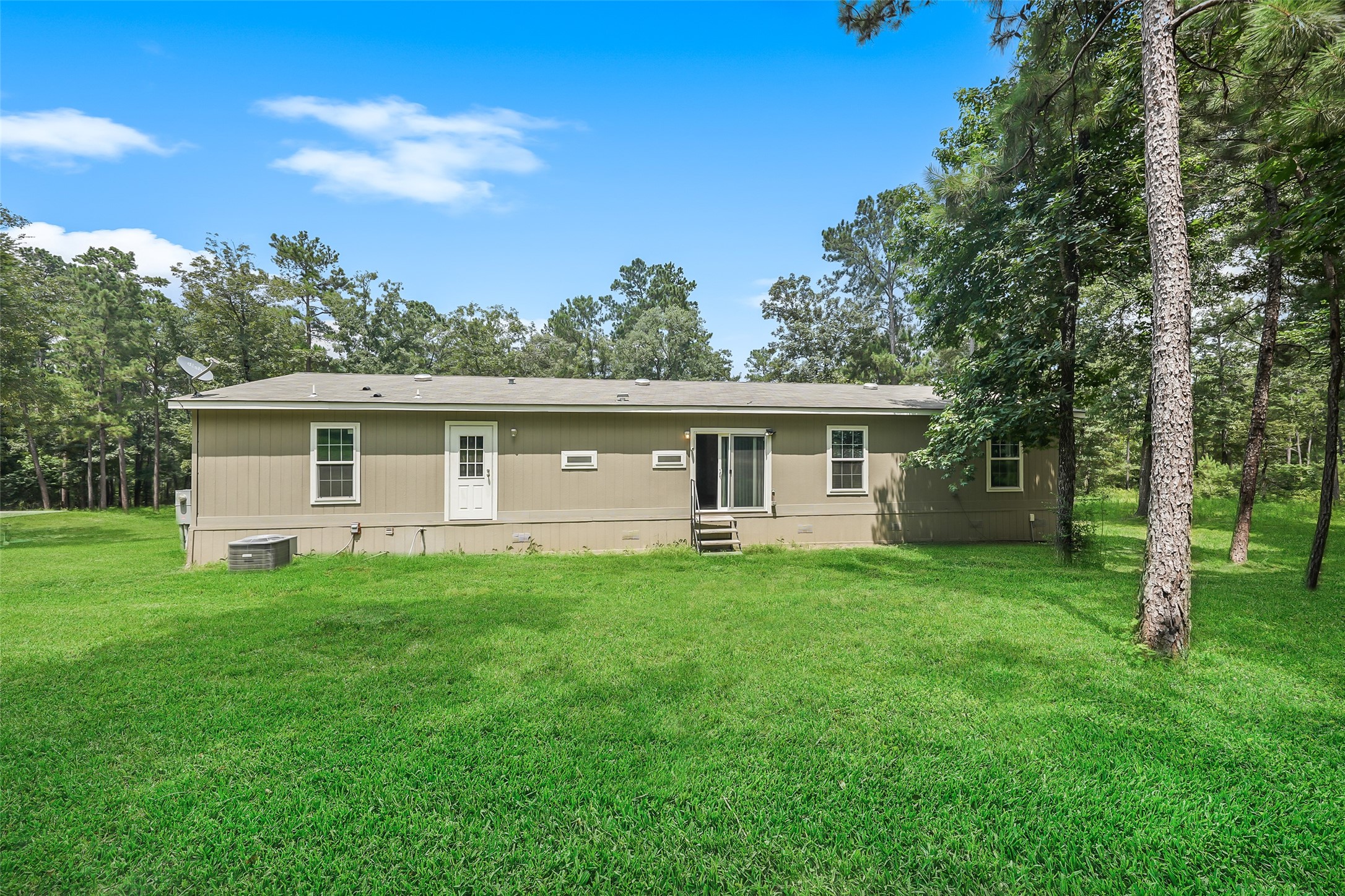 577 Winding River Road South Oakhurst, TX 77359 - Photo 26 of 44