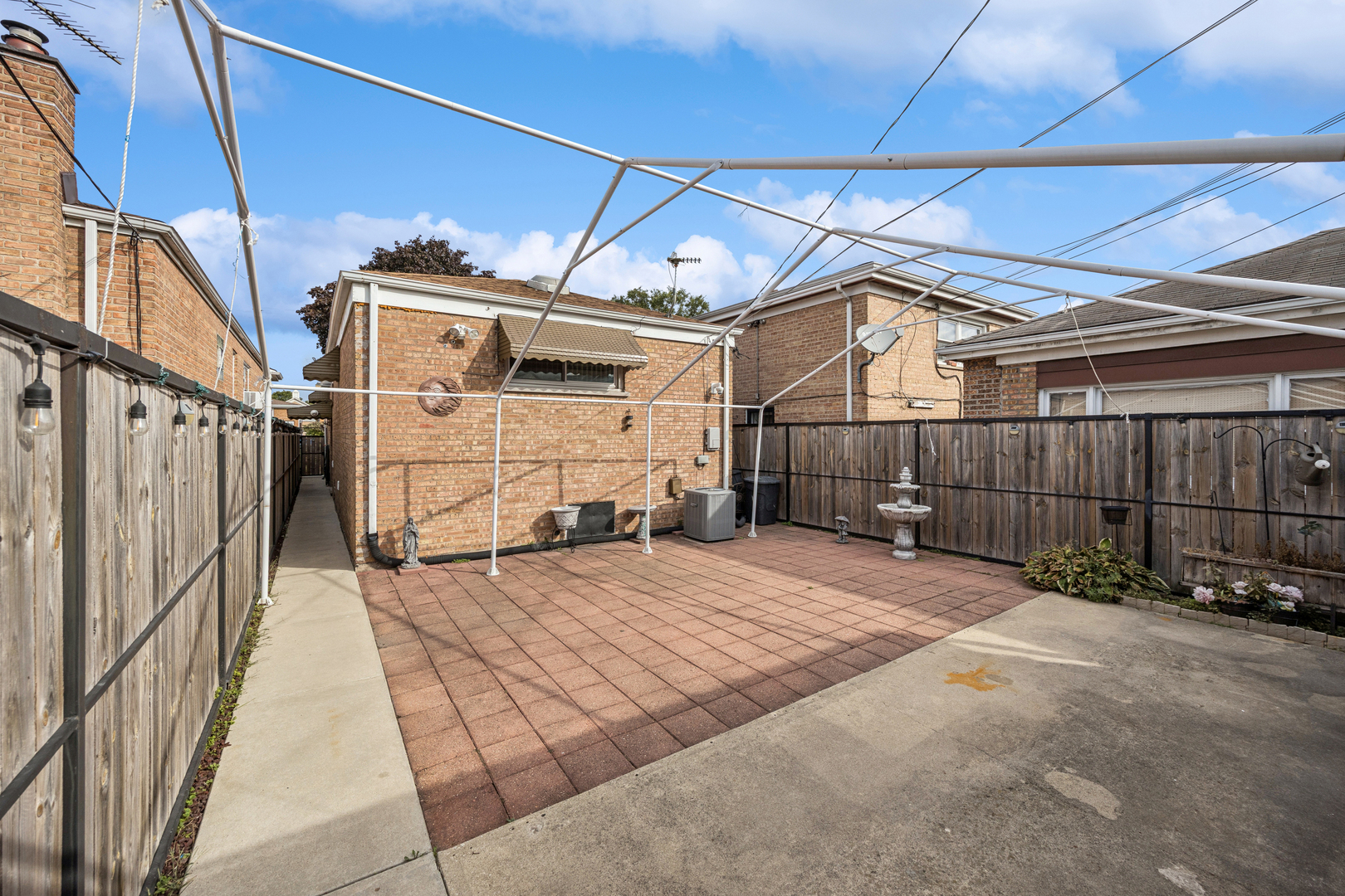 7535 West 63rd Place Summit, IL 60501 - Photo 17 of 19 a view of a backyard