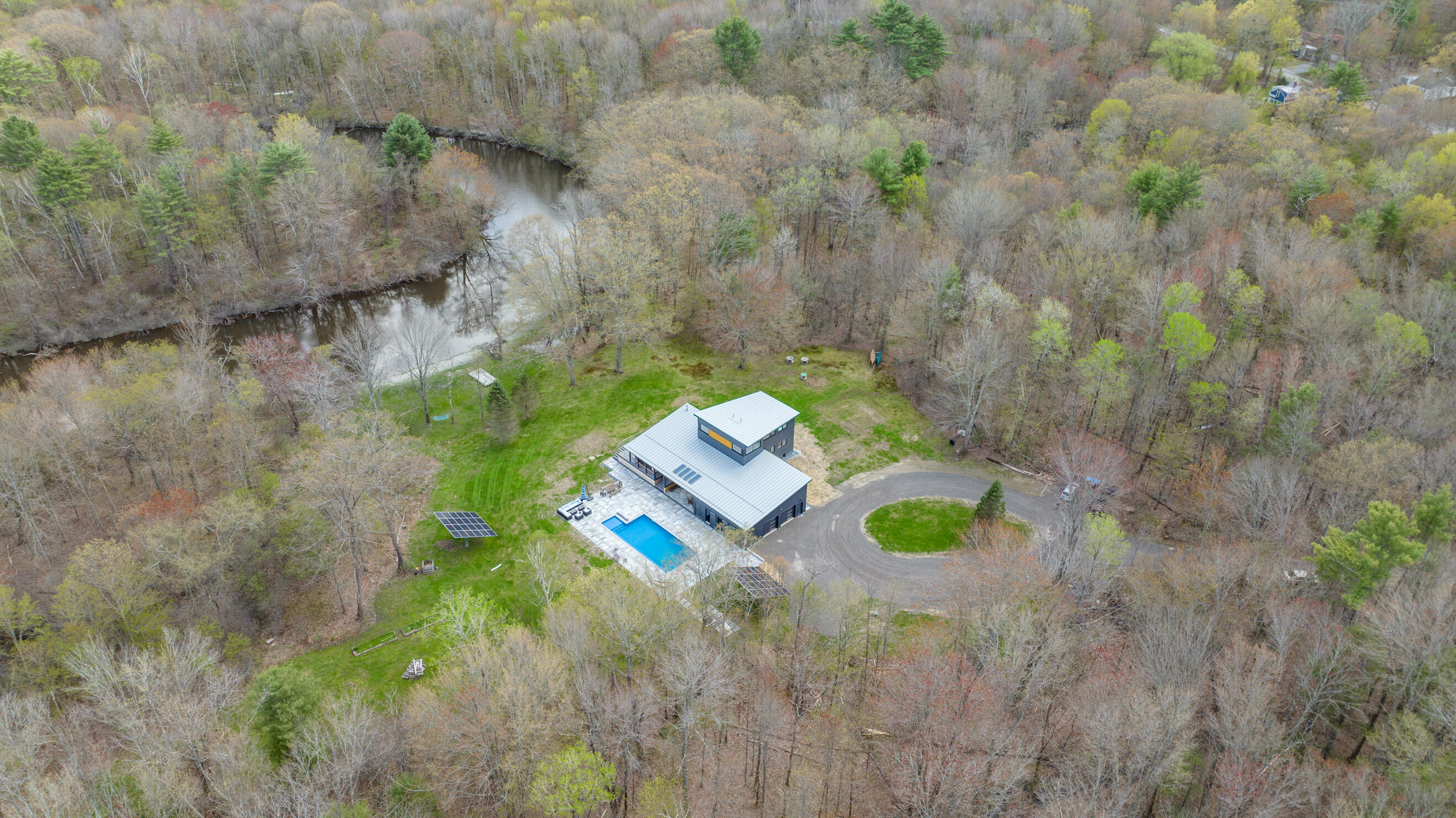 429 Sligo Road Yarmouth, ME 04096 - Photo 3 of 70 Overhead River bend:pool