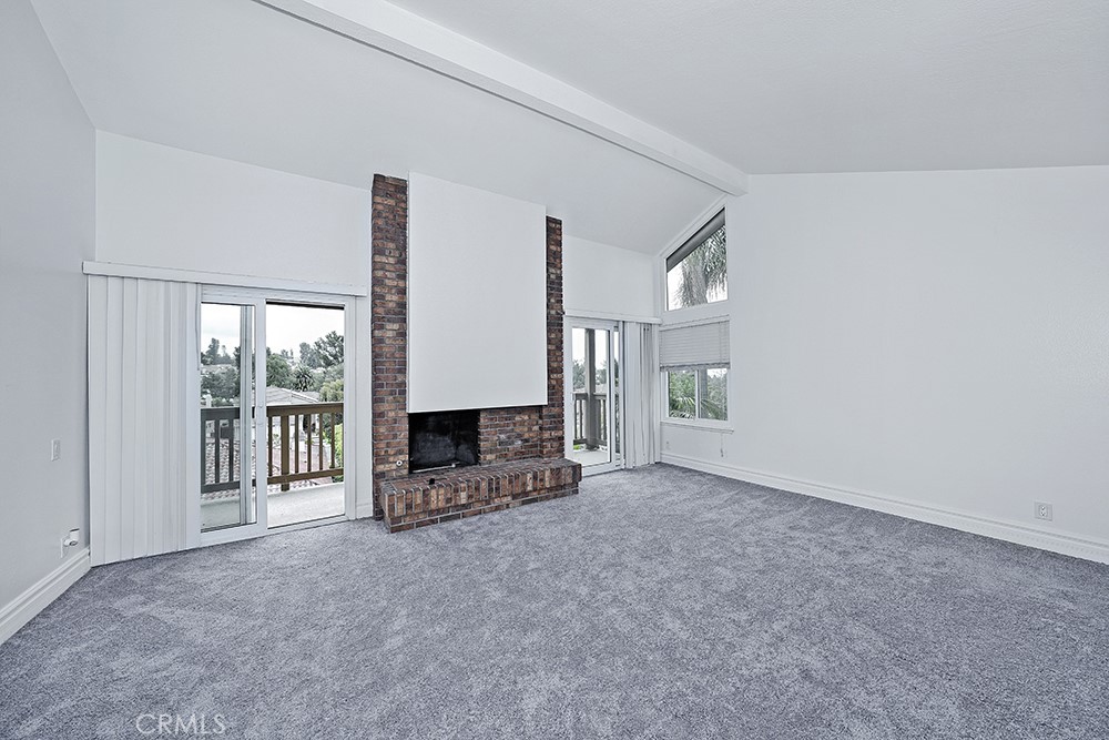 28312 Driza Mission Viejo, CA 92692 - Photo 12 of 21 a view of a livingroom with furniture