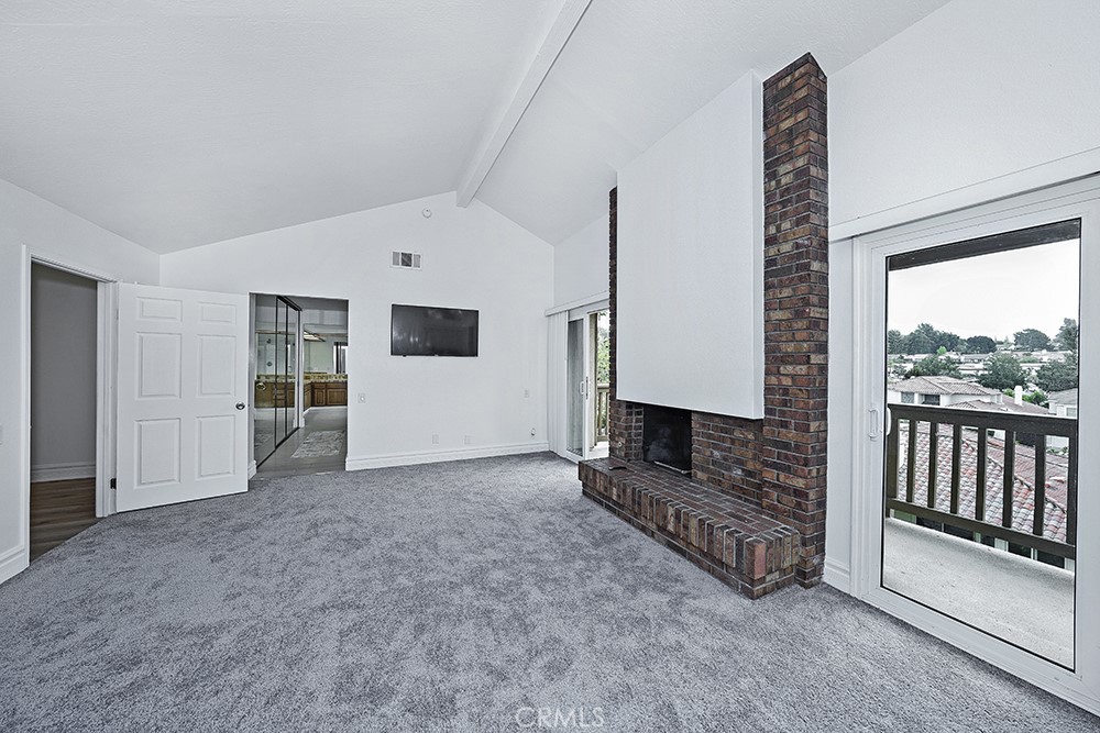 28312 Driza Mission Viejo, CA 92692 - Photo 13 of 21 an empty room with windows