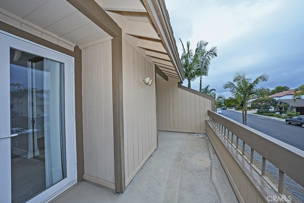 28312 Driza Mission Viejo, CA 92692 - Photo 20 of 21 a view of balcony and potted plants