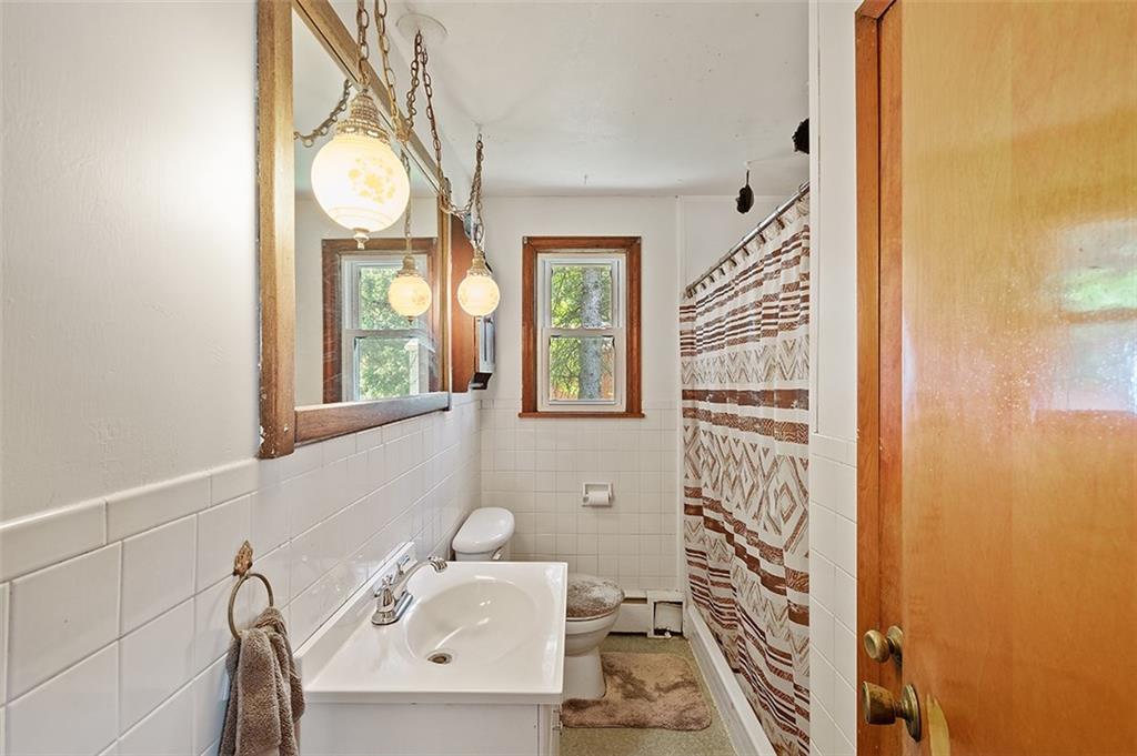 3964 Patterson Road Aliquippa, PA 15001 - Photo 14 of 25 Gallery Image 14