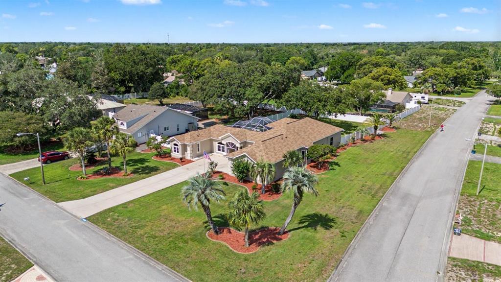 10339 Bedford Road Spring Hill, FL 34608 - Photo 4 of 47