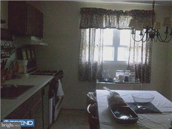3217 Fairdale Road Philadelphia, PA 19154 - Photo 5 of 12 Kitchen