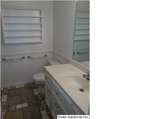 100 Cambridge Pointe Circle Alabaster, AL 35007 - Photo 10 of 12