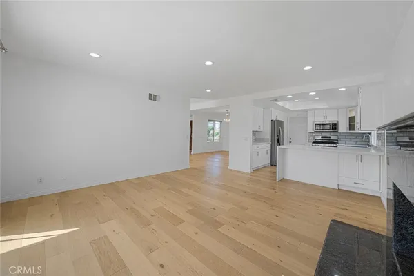 $4,800 | 550 North Wildwood Avenue, Glendora, CA 91741