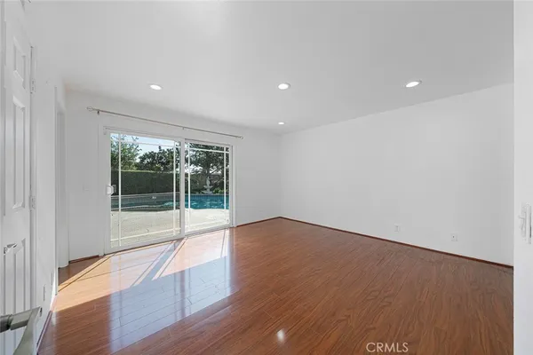 $4,800 | 550 North Wildwood Avenue, Glendora, CA 91741