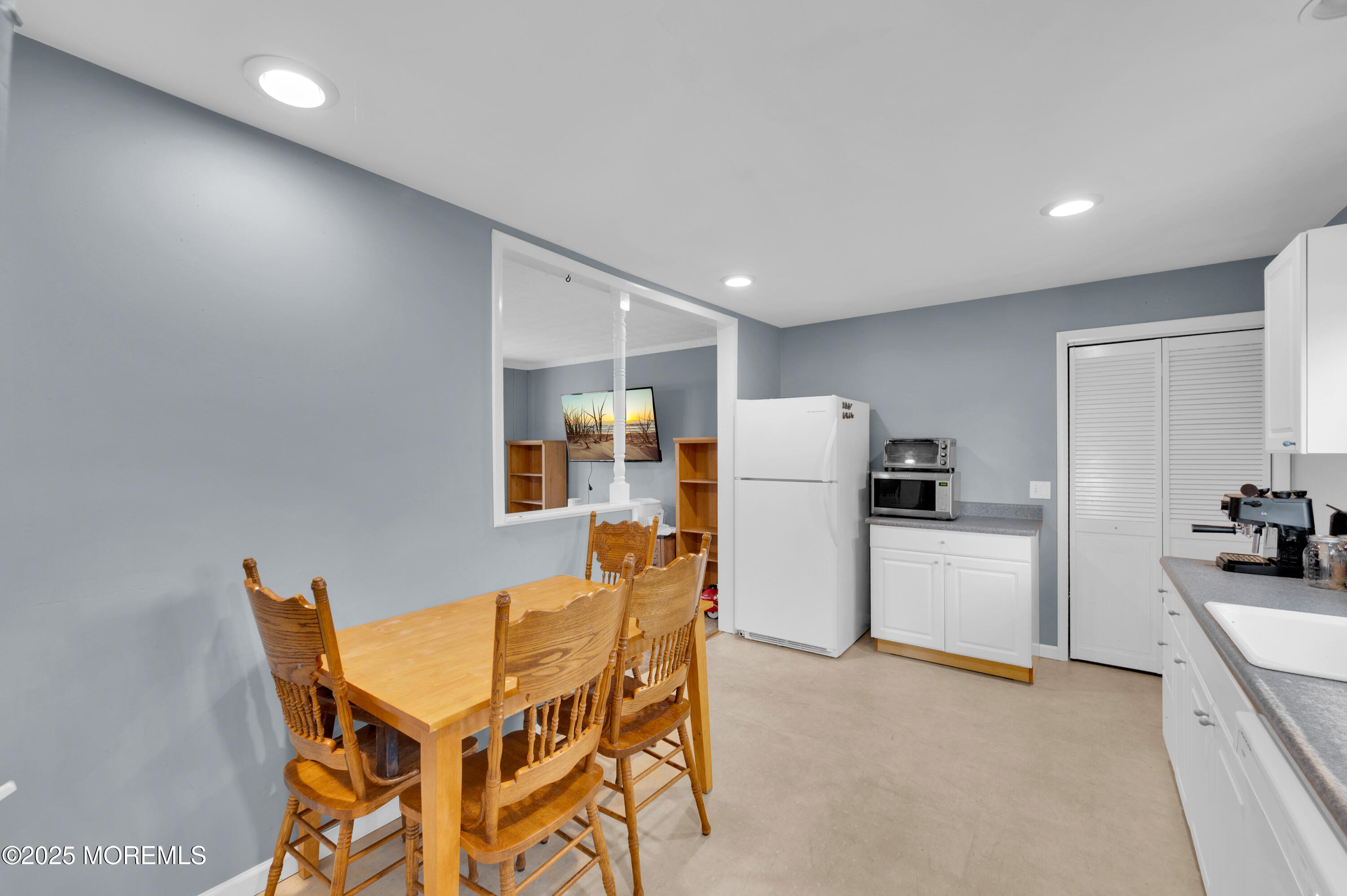 12 Harley Road Toms River, NJ 08755 - Photo 13 of 40 Kitchen 3