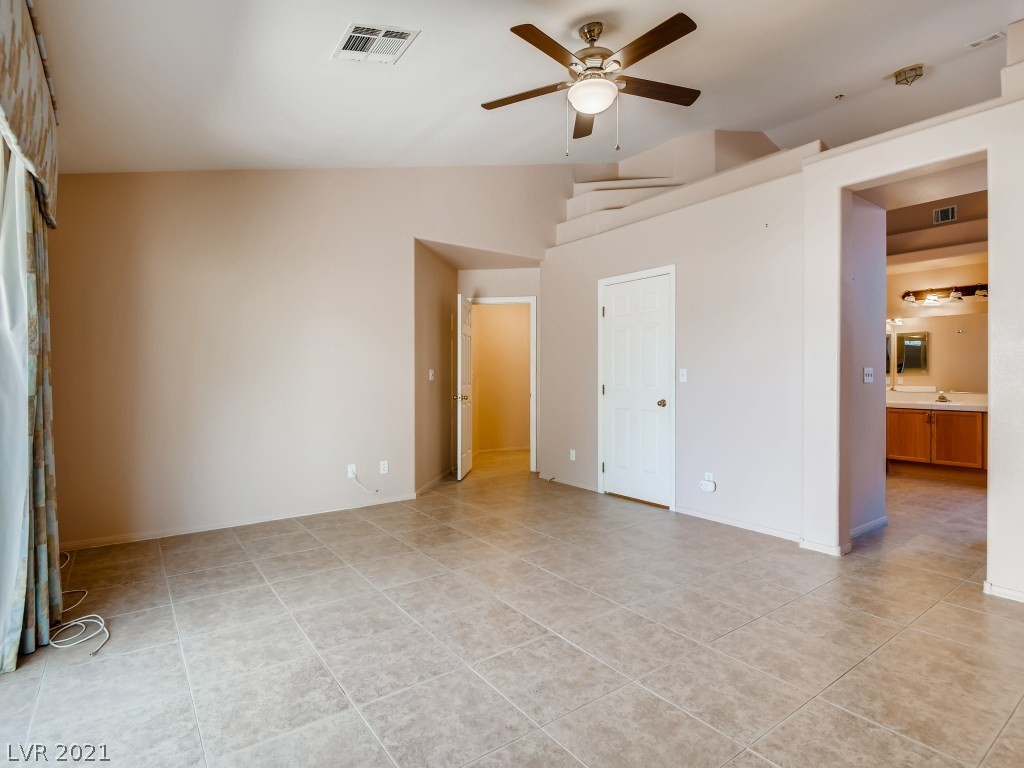 854 Coastal Beach Road Henderson, NV 89002 - Photo 13 of 28