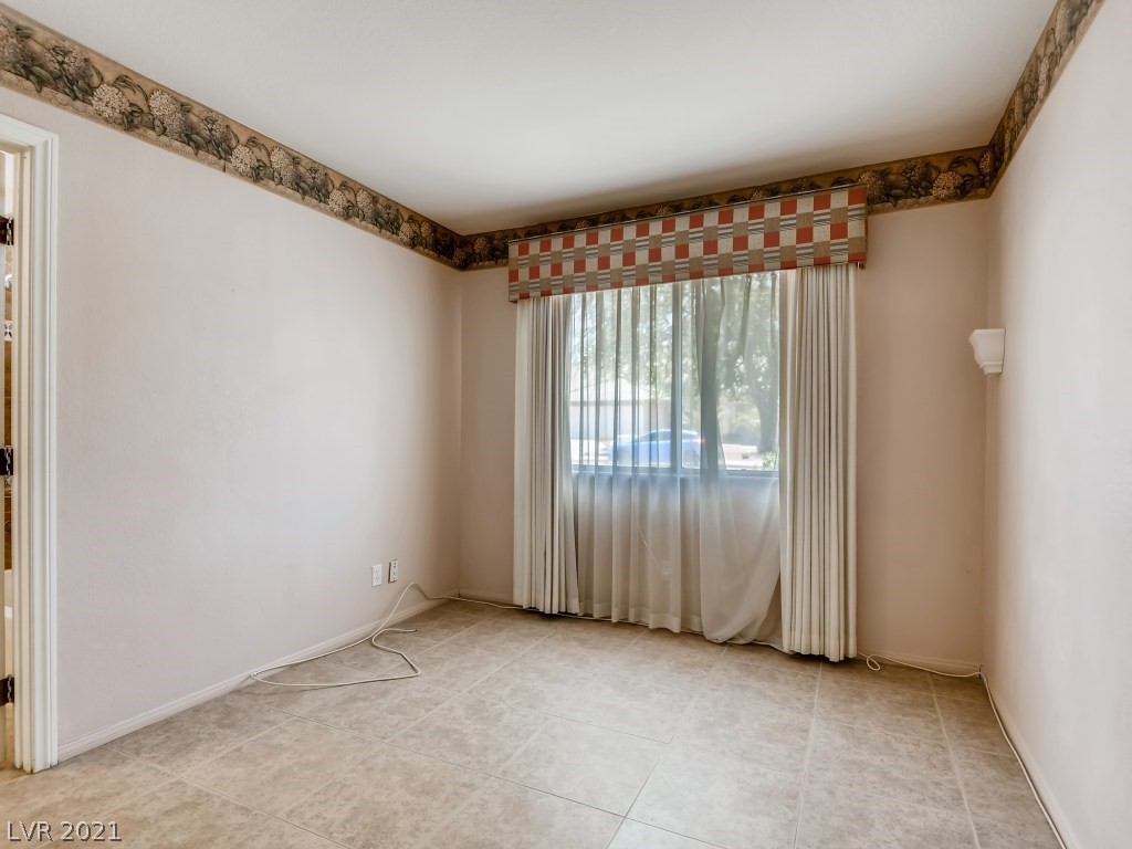 854 Coastal Beach Road Henderson, NV 89002 - Photo 19 of 28