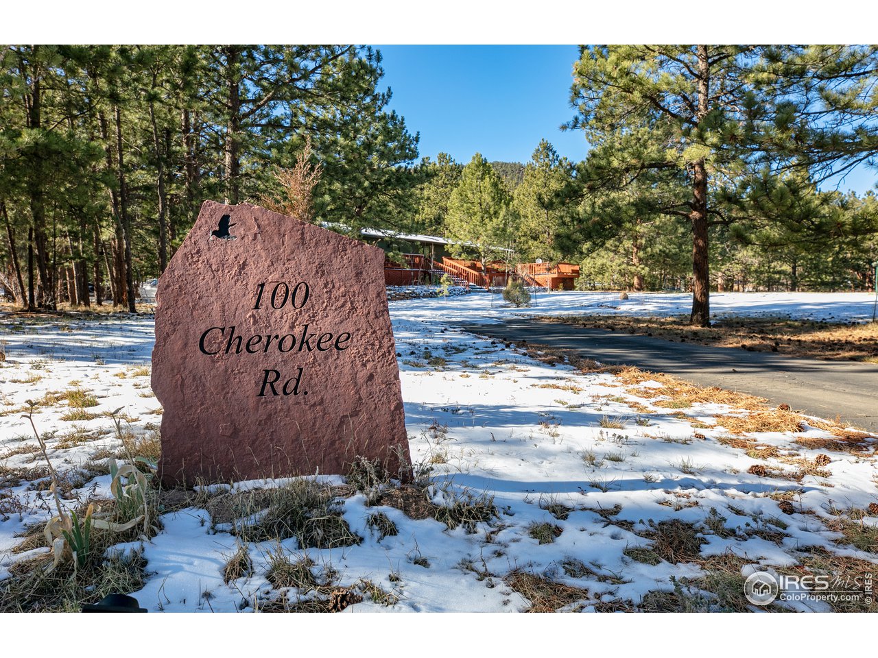 100 Cherokee Road Lyons, CO 80540 - Photo 3 of 38 Welcome home!