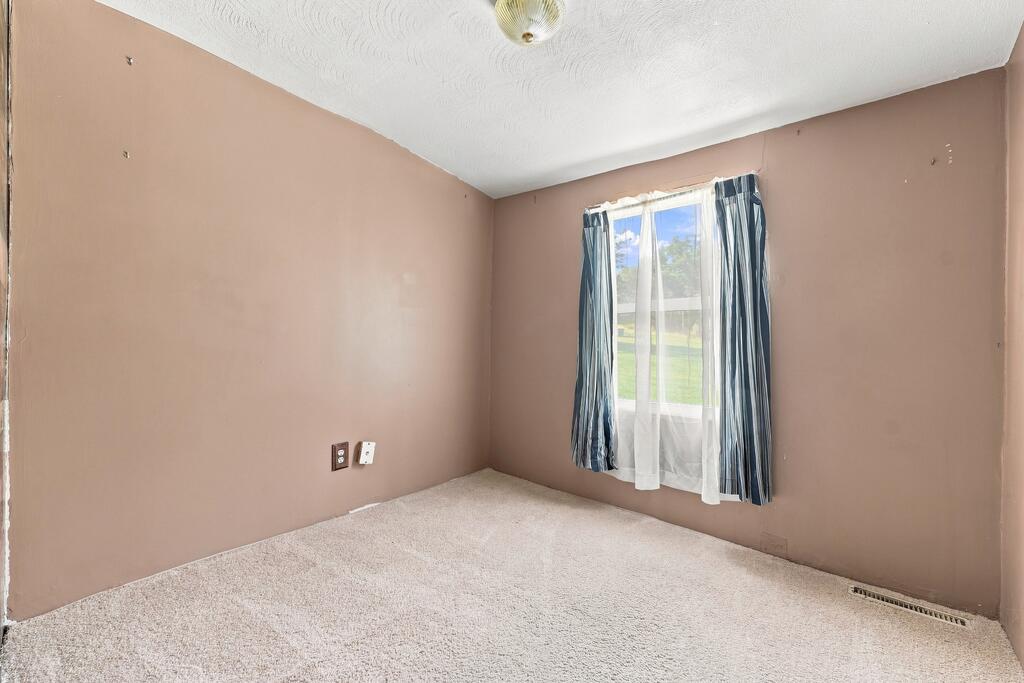 252 Rice Road Titusville, PA 16354 - Photo 20 of 44 Gallery Image 20