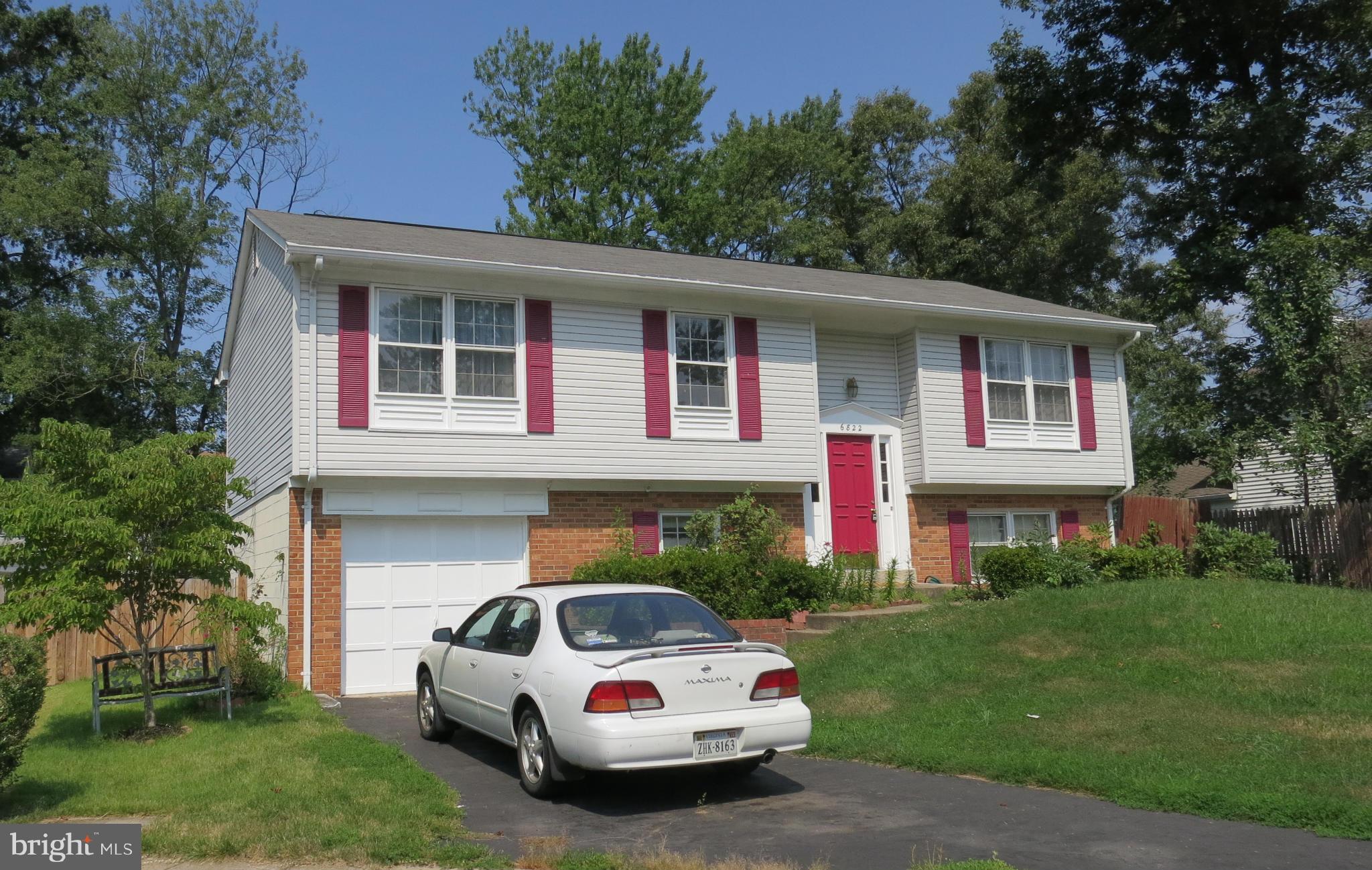 6822 Stringer Court Springfield, VA 22150 - Photo 2 of 19 Front