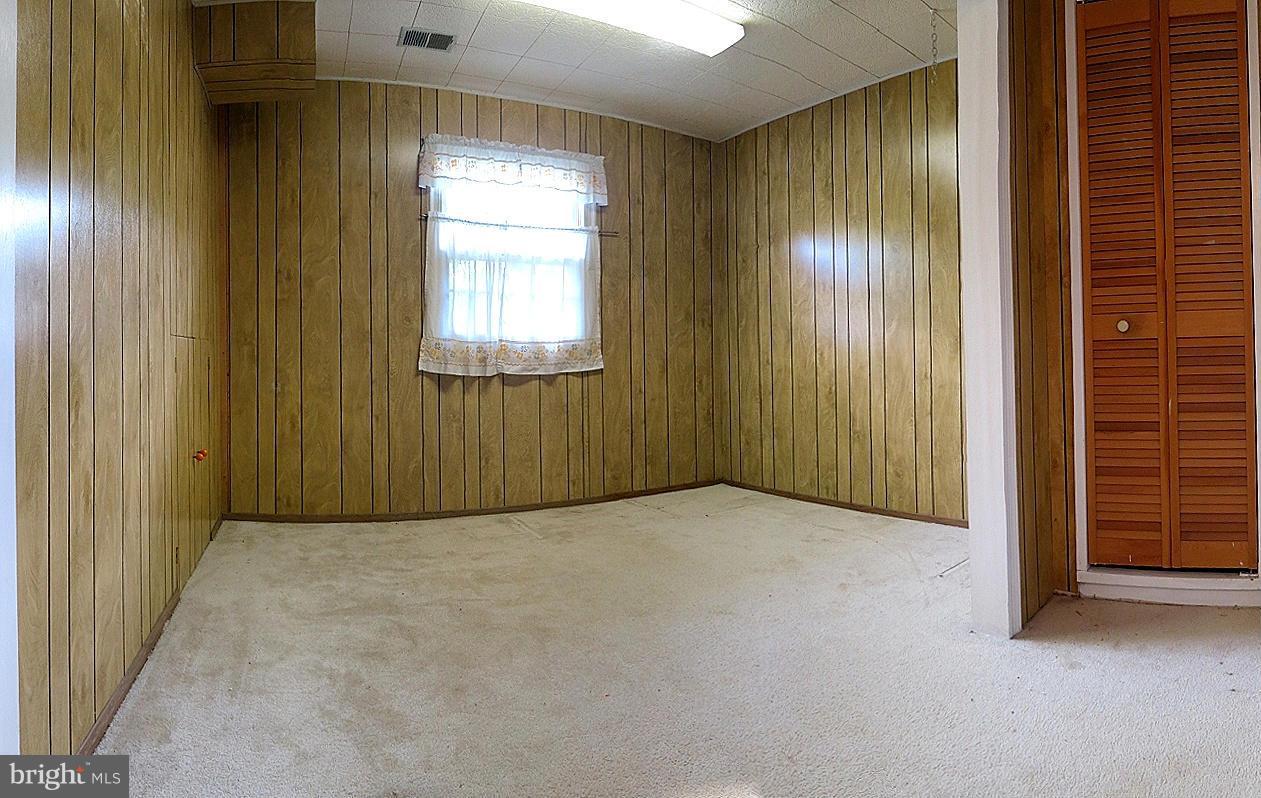 6822 Stringer Court Springfield, VA 22150 - Photo 14 of 19 Office