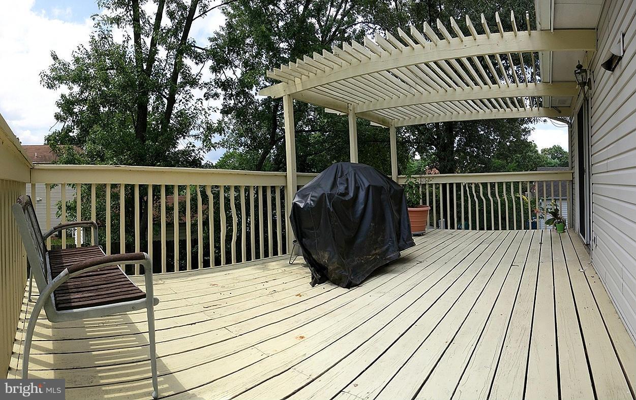 6822 Stringer Court Springfield, VA 22150 - Photo 15 of 19 Deck View 1