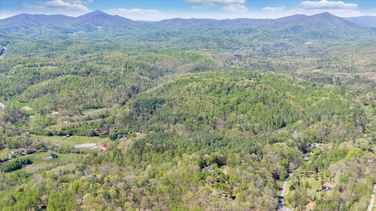 6190 Back Creek Road Boones Mill, VA 24065 - Photo 91 of 93 091-DJI_20260415114012_0021_D