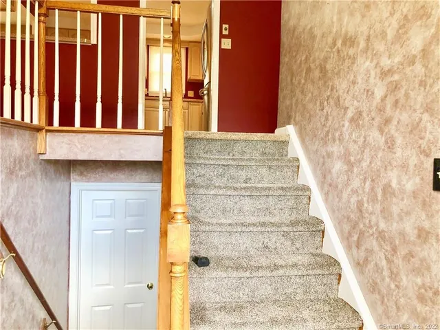 $2,800 | 49 Cheshire Drive, South Windsor, CT 06074