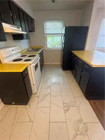 $900 | 1920 Hickory Avenue, Unit A, Harahan, LA 70123