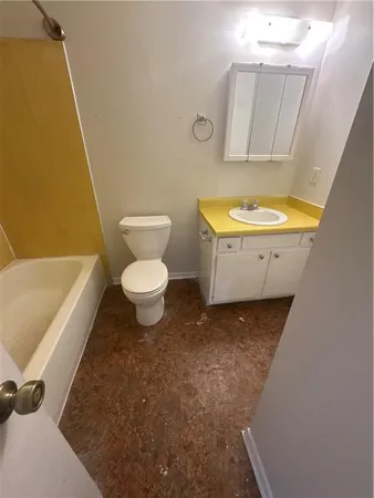 $900 | 1920 Hickory Avenue, Unit A, Harahan, LA 70123