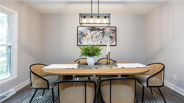 $725,000 | 10425 Mohawk Lane, Leawood, KS 66206